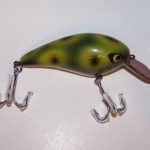 A-2000 LOBO
The LOBO comes in two sizes. This is the smaller size. It is the 1/2 oz. It is in color # 27 Frog.